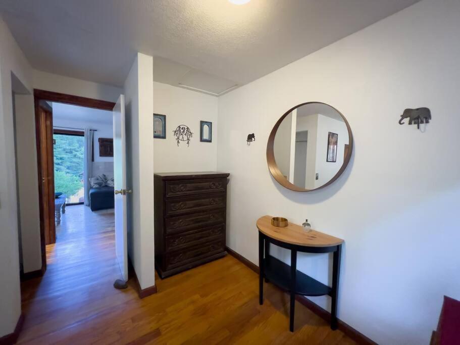 ガーバービルLittle House In The Redwoods With A Hot Tub!アパートメント エクステリア 写真